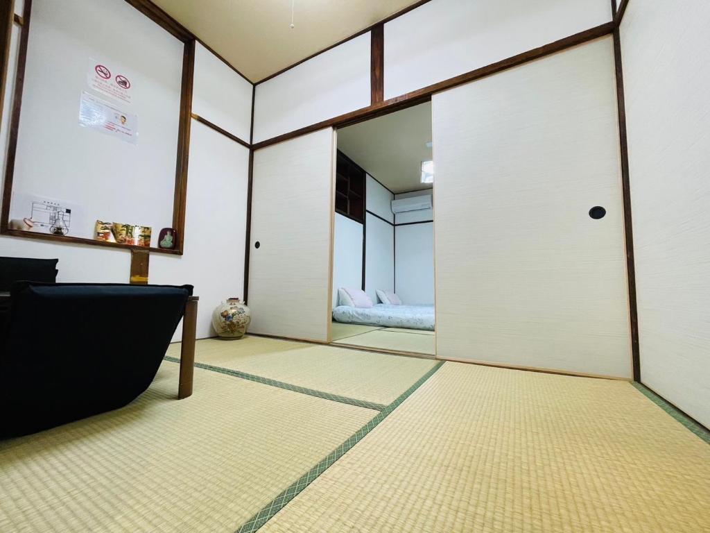 難波心斎橋10minutes民宿2号室, Ósaka