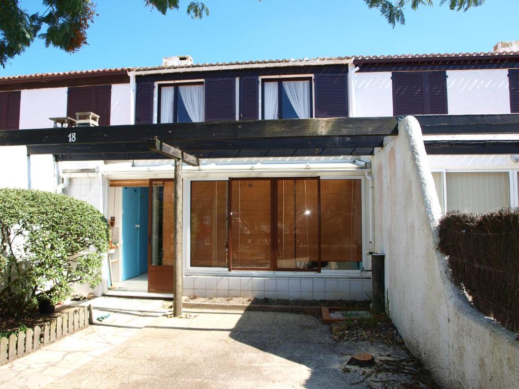 Vacances à Saint-Jean-de-Monts : Pavillon intime 6 pers., proche plage et commerces - FR-1-323-369 - 1