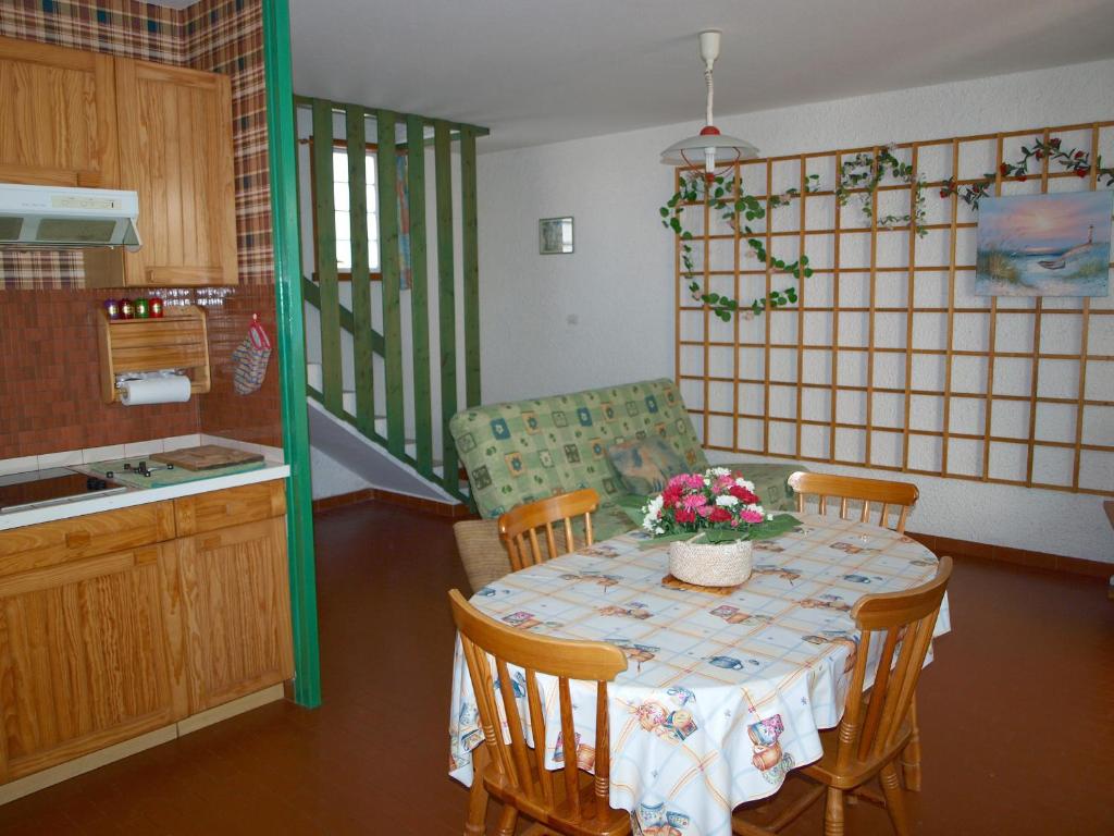 Vacances à Saint-Jean-de-Monts : Pavillon intime 6 pers., proche plage et commerces - FR-1-323-369 - 4