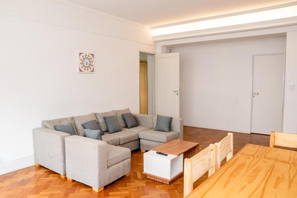 PRIVATE ROOM in a huge multicultural apartment - 3