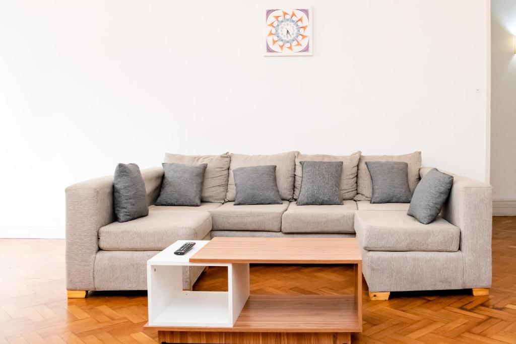 PRIVATE ROOM in a huge multicultural apartment - 5