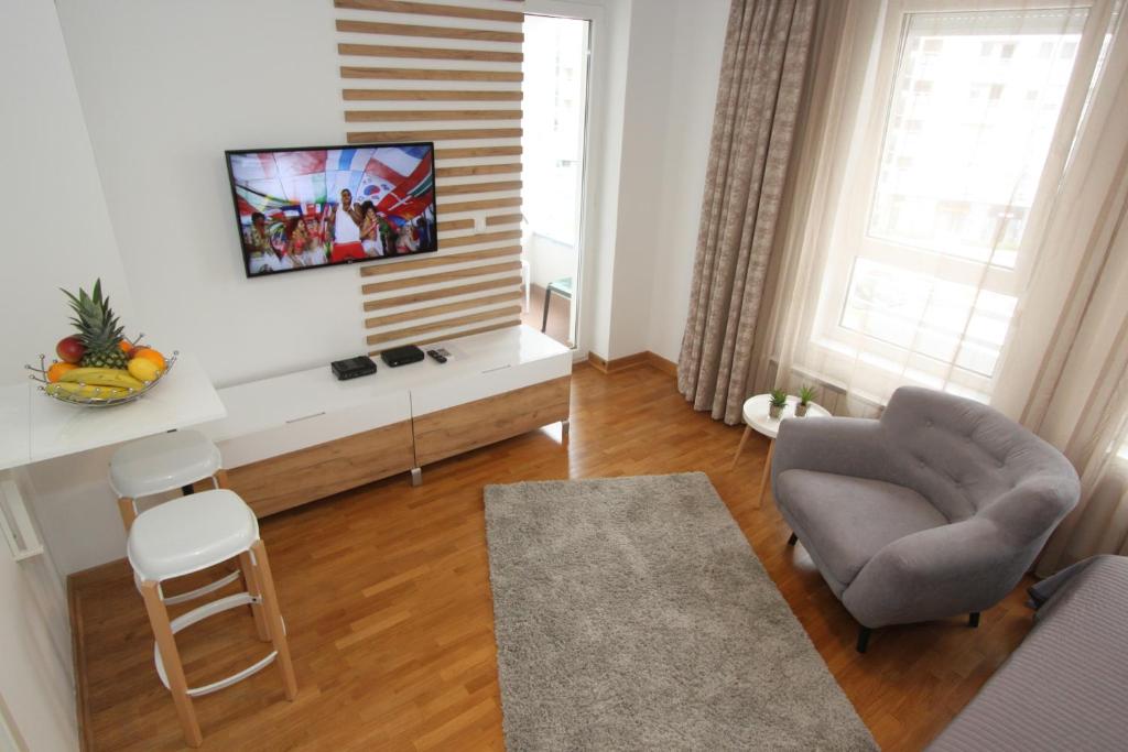 Kokpit - Stan Na Dan Novi Beograd Belvil, parking 5 evra dan - 4