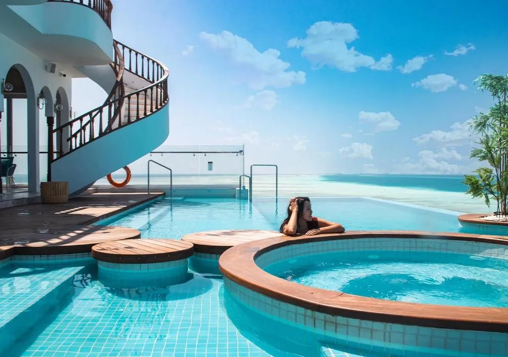 Stone Hotels Dhiffushi, Hotel in Dhiffushi