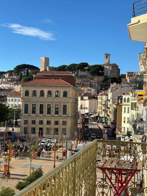 Cannes : Agréable et lumineux appartement vue mer - 5