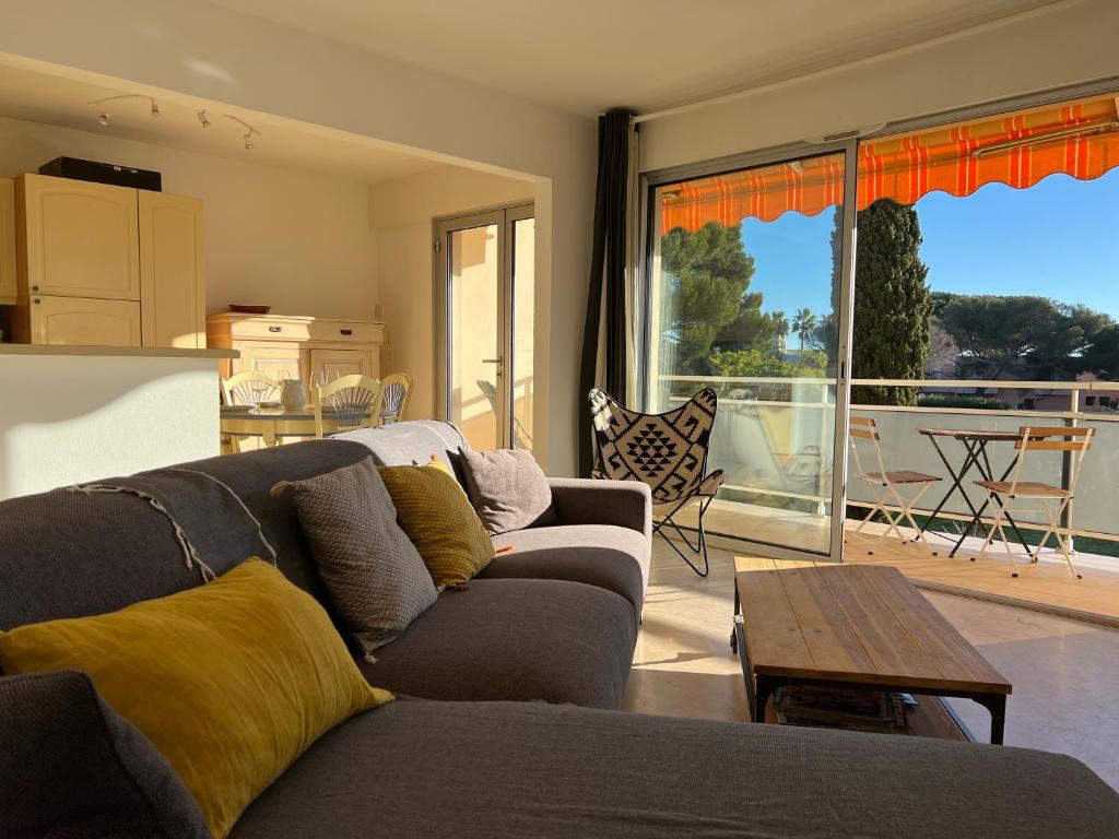 L'appartement des Cyclades, Le Lavandou