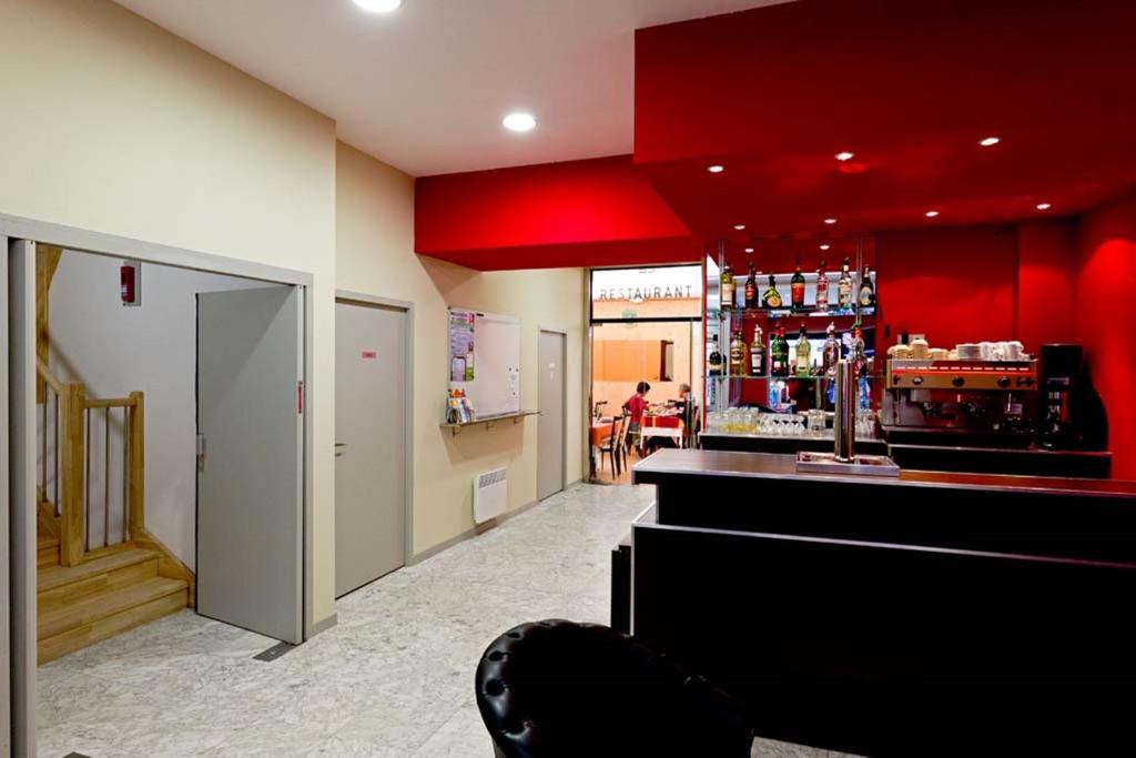 Hotel Saint Etienne photo