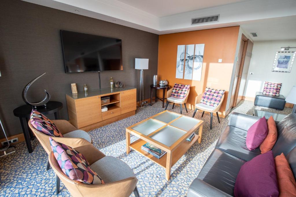 บริการและสิ่งอำนวยความสะดวก