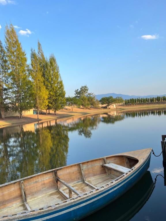 พายเรือแคนู