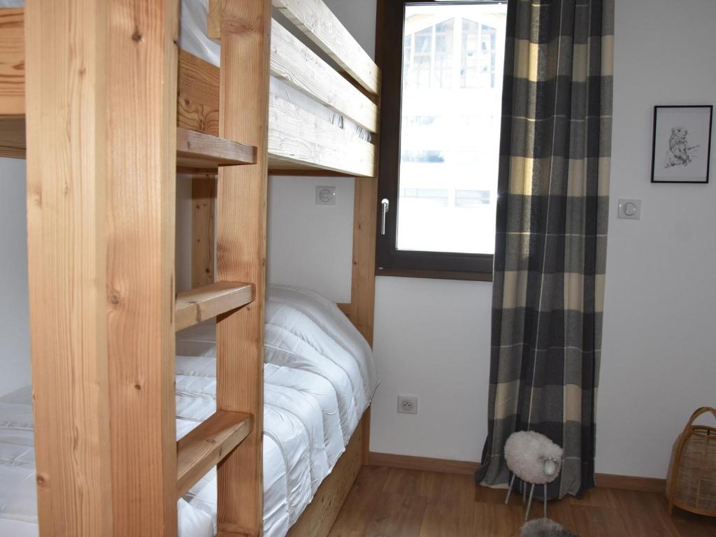 Appartement 3 pièces, 4 pers, proche téléphérique - FR-1-464-225 - 3