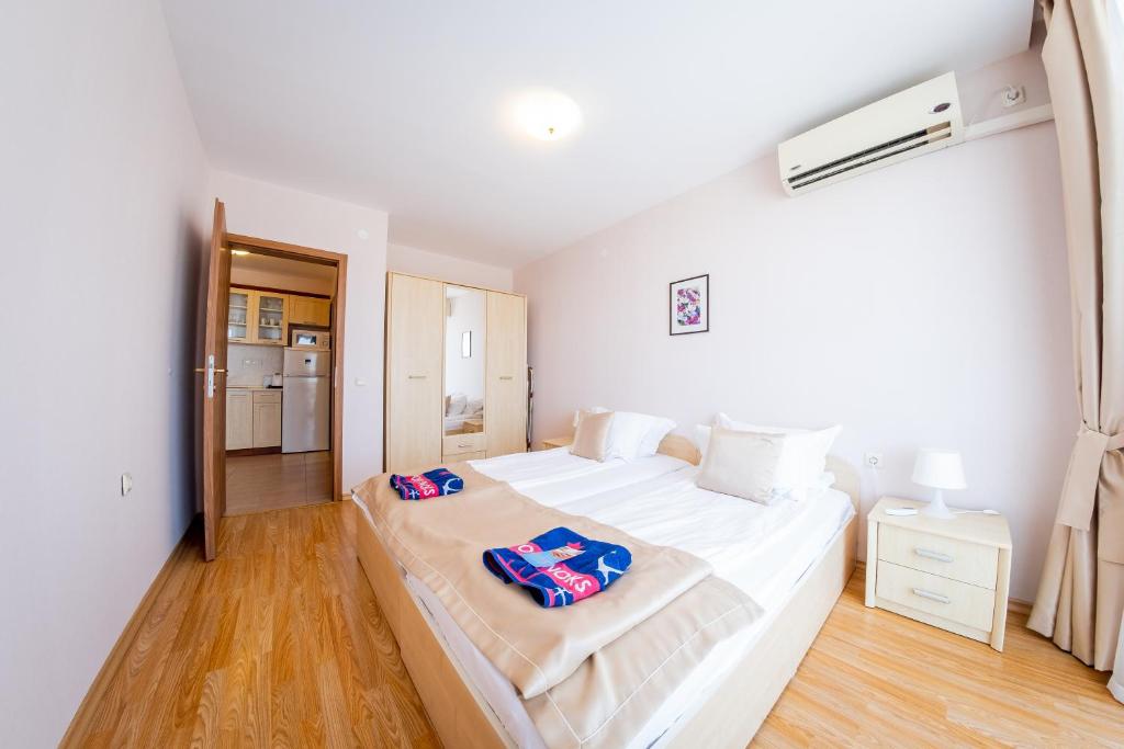 Prestige Fort Beach - Full Board — Pokoje in Święty Włas, Region Burgas