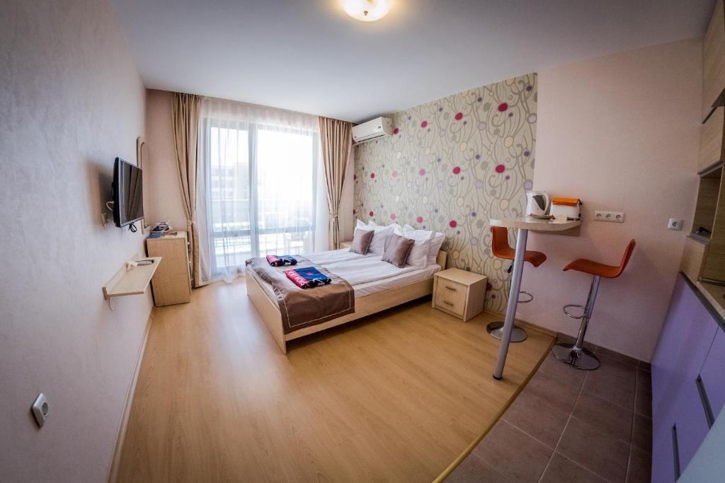 Prestige Fort Beach - Full Board — Pokoje in Święty Włas, Region Burgas