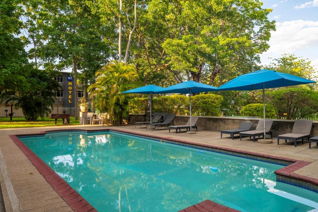 N1 Hotel & Campsite Victoria Falls 9