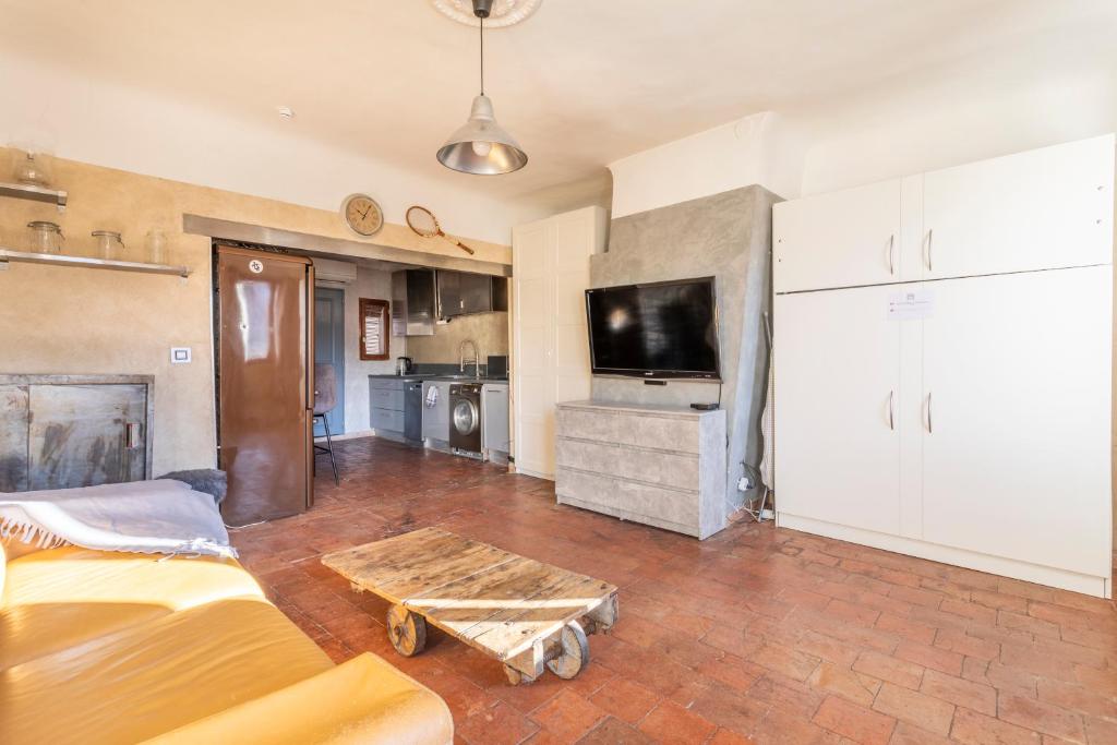 Authentique Appartement Aixois - 2