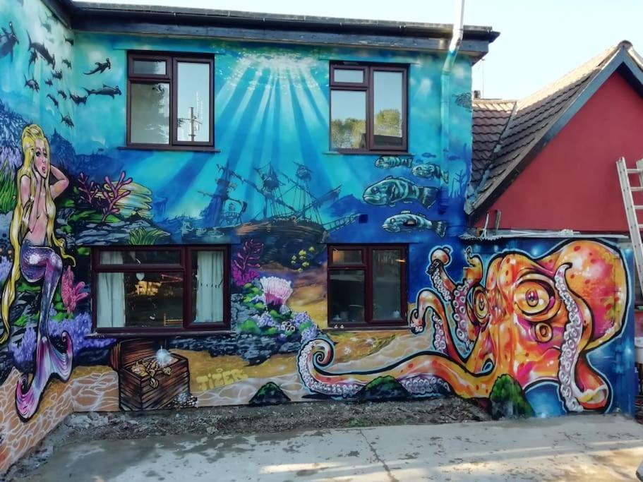 Camp Hillcrest, flat,, Gloucestershire