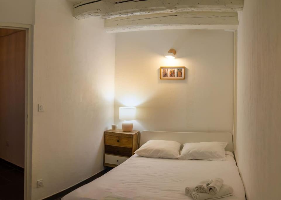 Appartement avec cour privée + clim séjour + wifi - 4