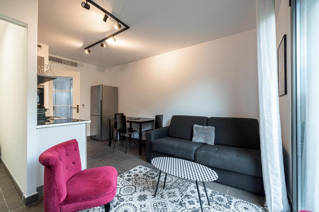 New listing - 1 Bed Apt,Air-Con,Beach access,Sea - 2