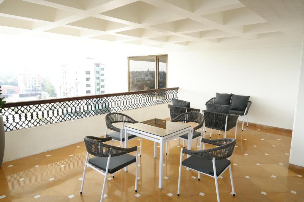 ระเบียง/ชานเรือน