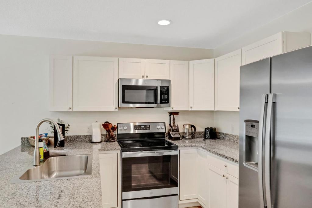 Charming Oasis Near Downtown and Beach, St. Augustine