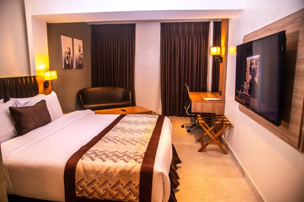 Golden Tulip Lekki, hotel in Lekki