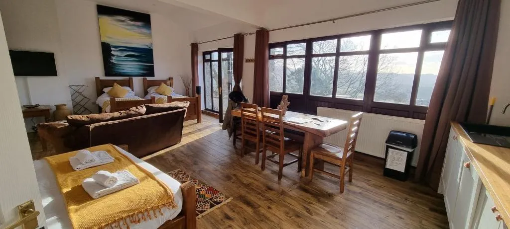 Scafell Cottage on The Big "W" Ranch, hotel in Nether Wasdale
