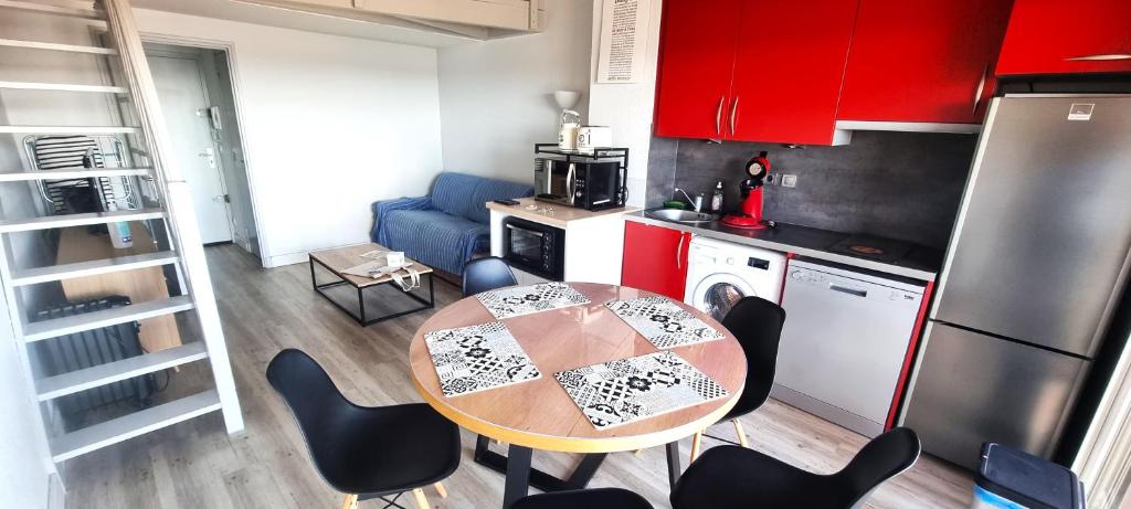 Appartement VUE MER TERRASSE CLIM WIFI - 4