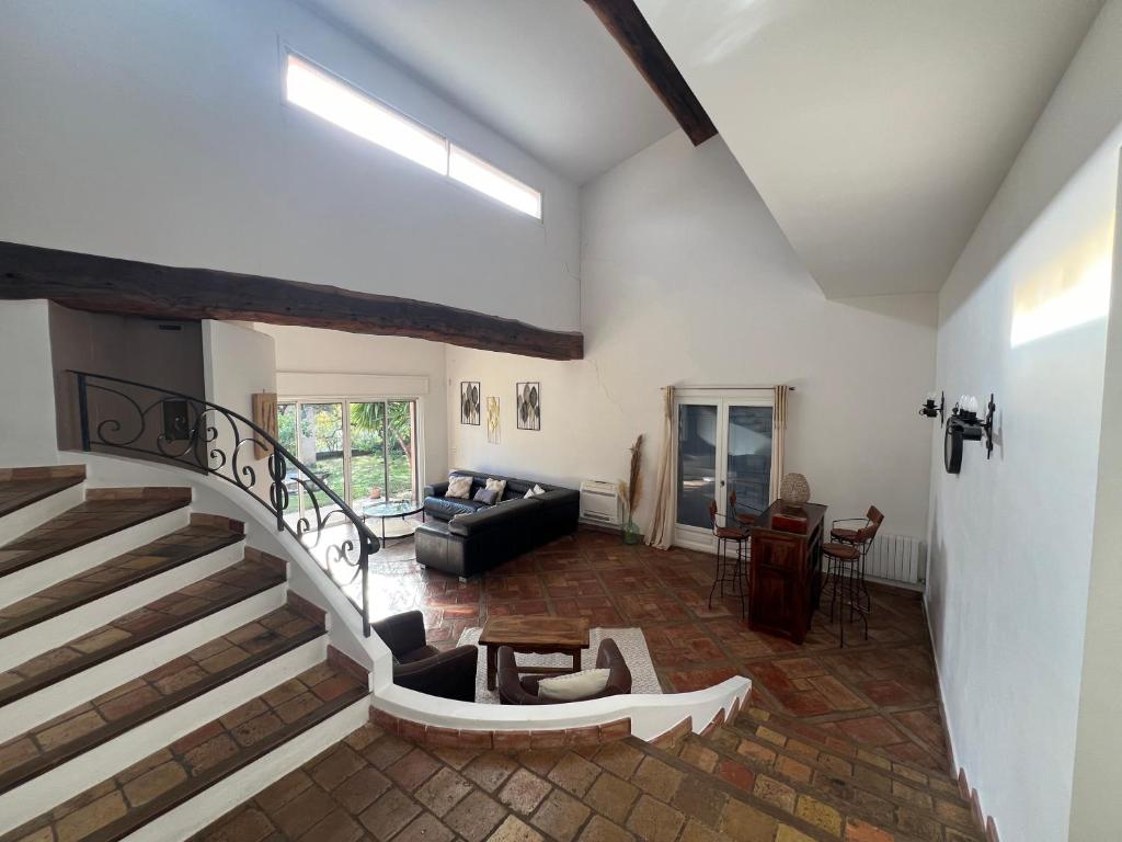 Villa provençale calme avec piscine chauffée 6 ch - 3