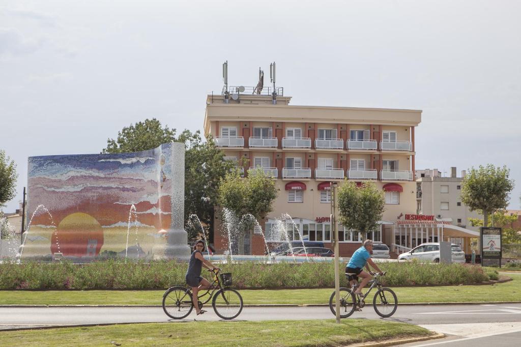 Hotel Silvia photo