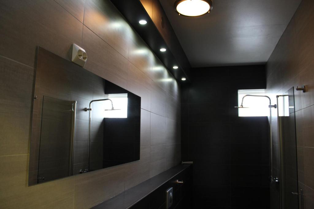 Bathroom, Dettifoss Guesthouse in Akurgerði