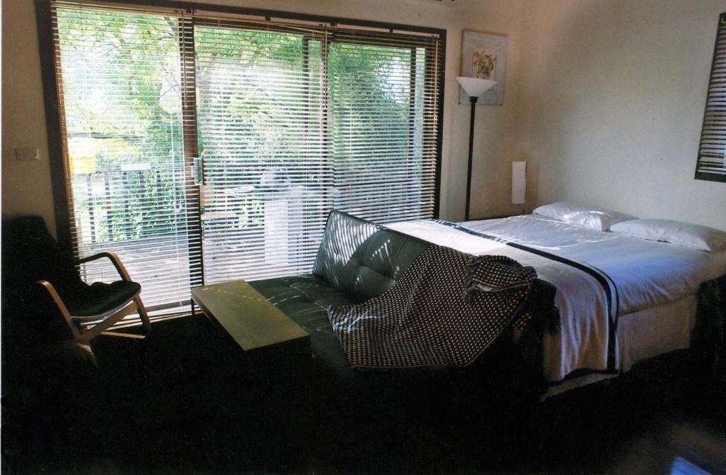 105B Mitre st Studio Apartment, Bathurst