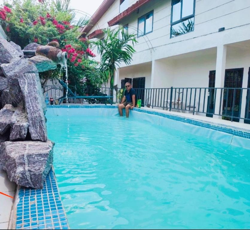 Villa Saint-Sulpice Apt avec piscine, Yaundé