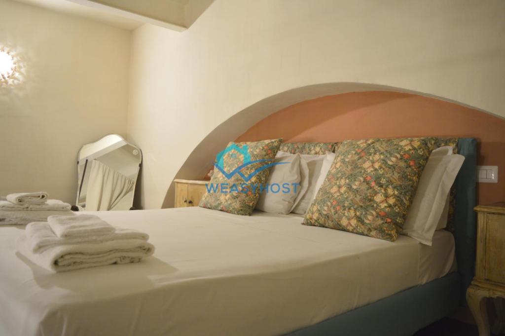 Shabby Loft in Colosseum - 3
