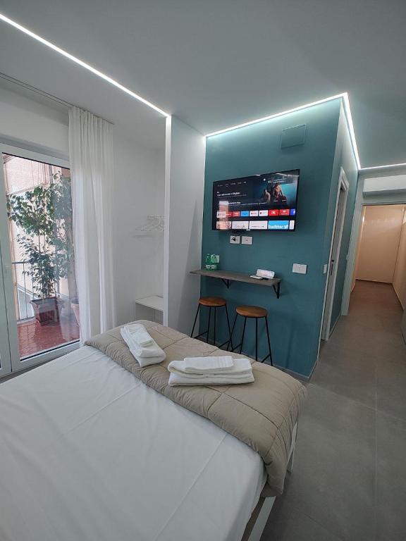 The Essential - Reggia Di Caserta, Caserta