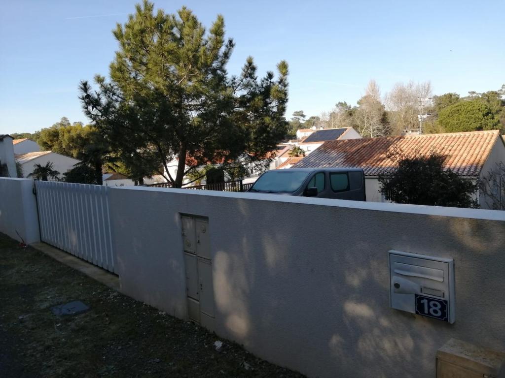 Maison T2 Proche Forêt et Plage à La Tranche-sur-Mer - FR-1-22-243 - 3