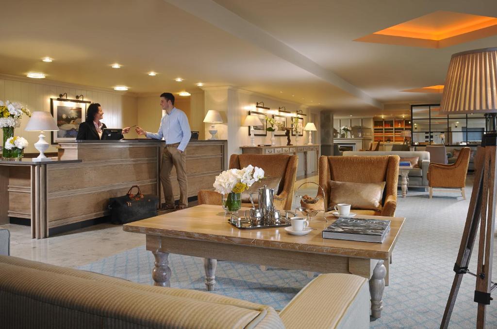 Westport Coast Hotel photo
