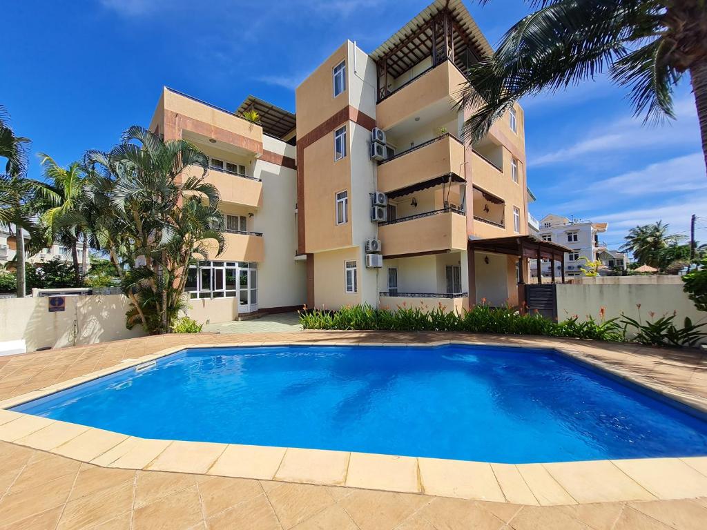 Le Mirage Exotique, Flic-en-Flac