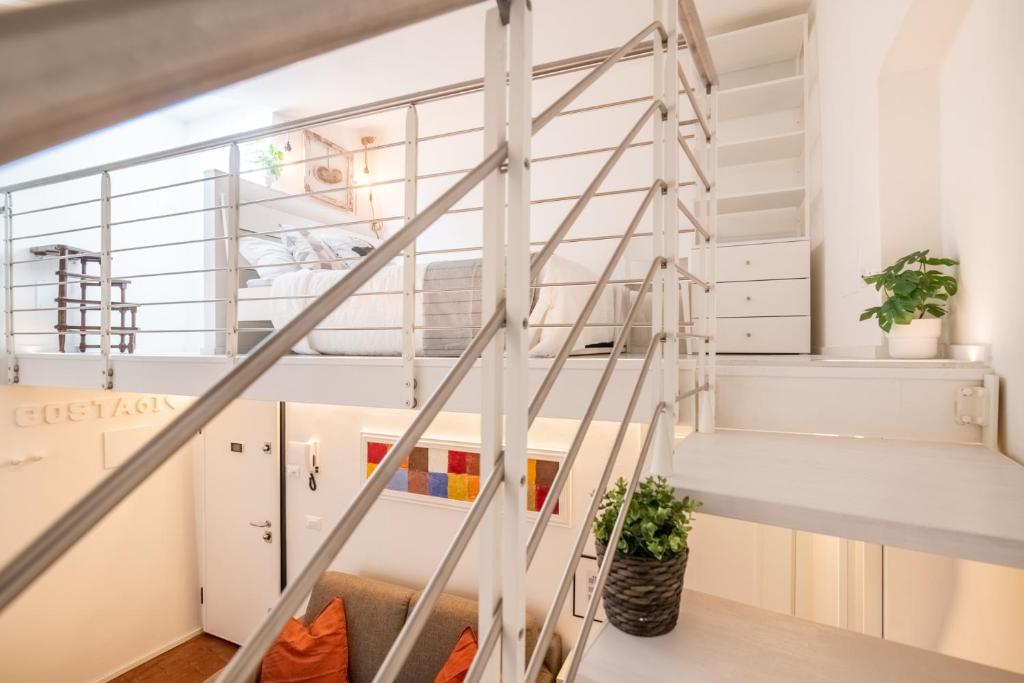 Quiet Hideway 650ft ponte Vecchio COSTA61 - 5