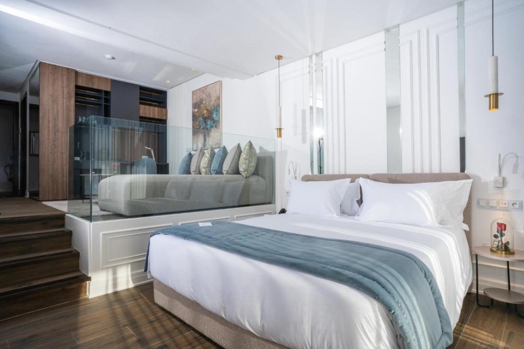 Petit Palace Suites Hotel - zdjęcie 4