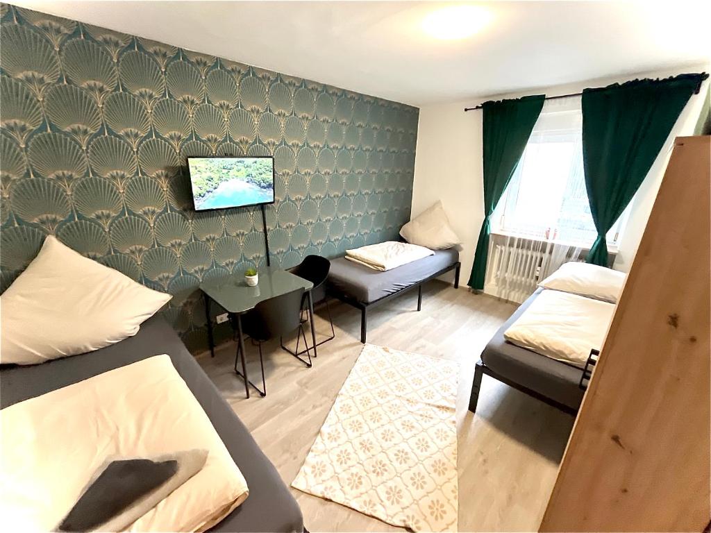 RentApart`s Nürnberg 4Room Apartment - 2
