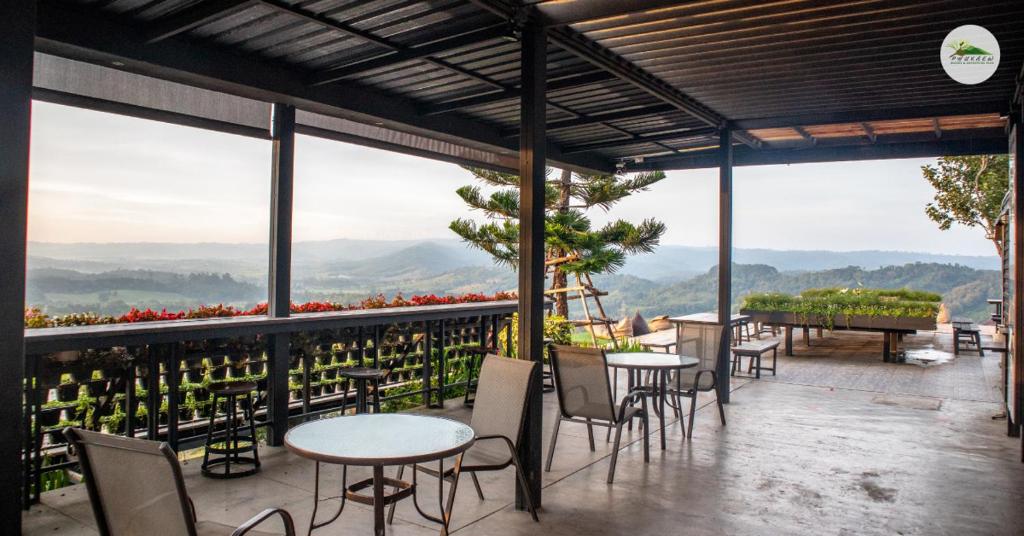 Shops, Phukaew Resort & Adventure Park in Khao Kho