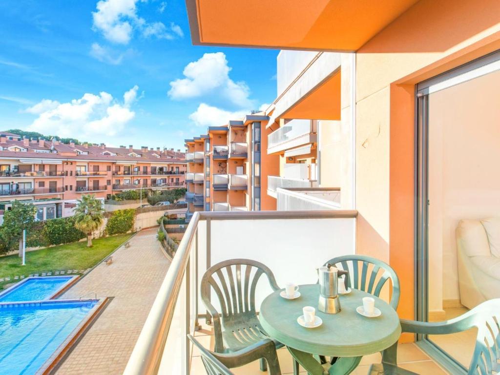 0330 Apartment in Lloret de Mar - 5