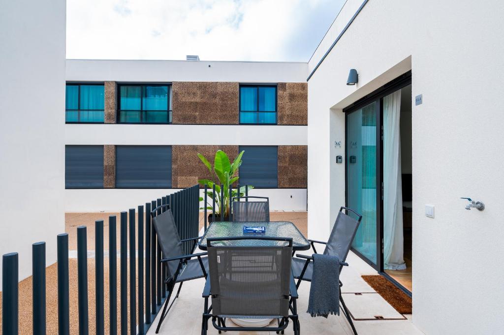 Compromisso 25, Faro