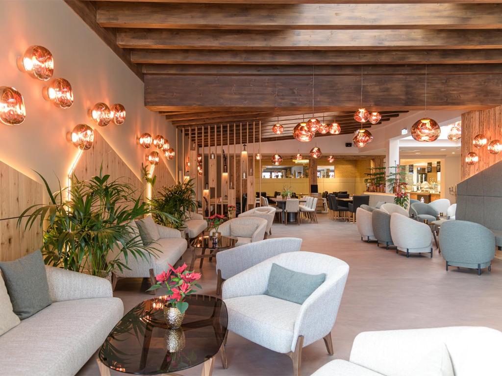 Lobby, Alpinresort ValSaa - Sport & Spa in Saalbach