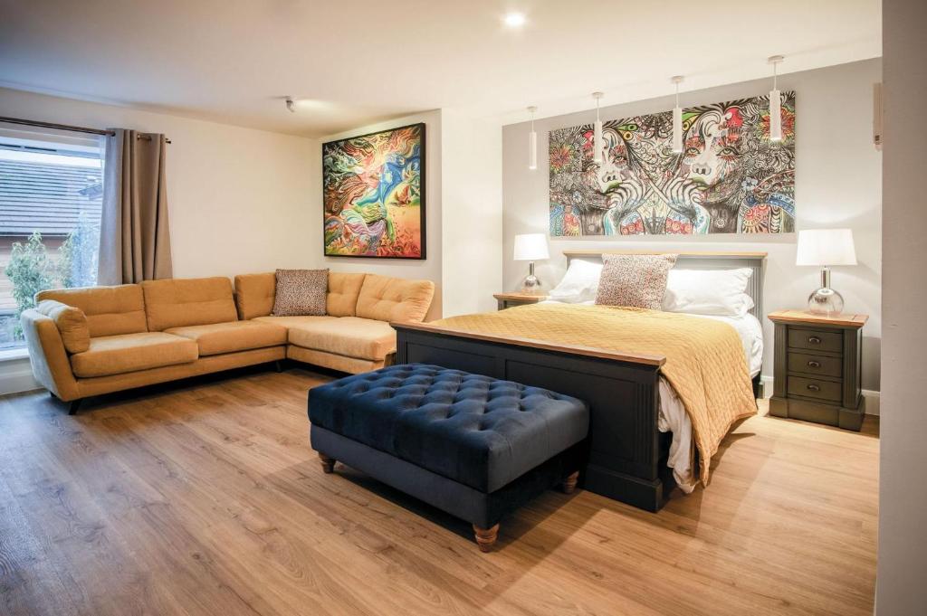 Suite 14 - Sleeping Giant Hotel - Pen Y Cae Inn, Brecon