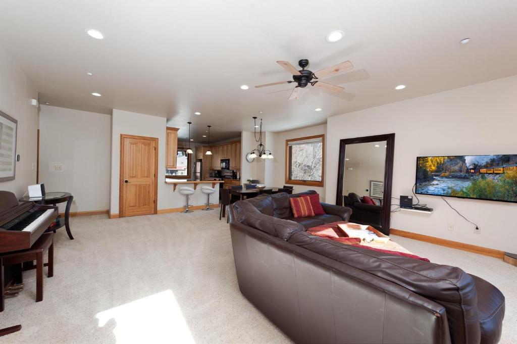 Crimson Cliffs Unit 55, Durango