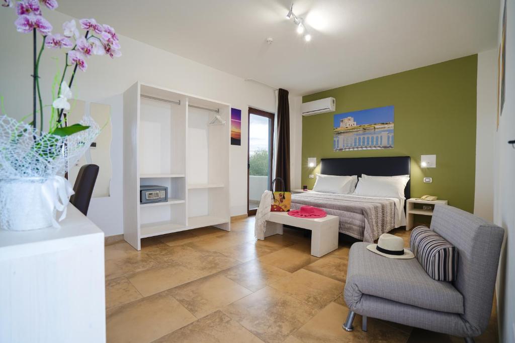 Torre Guaceto Greenblu Resort — Pokoje in Carovigno, Apulia