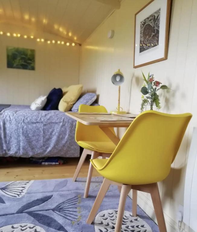 The Daffodil Hut photo 2