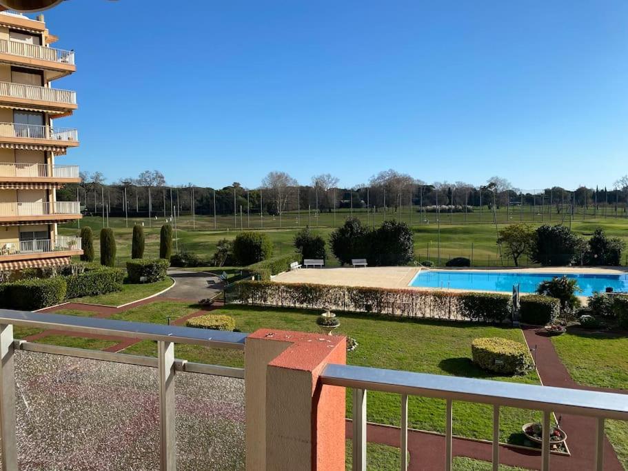 Joli appartement calme avec vue piscine - 2