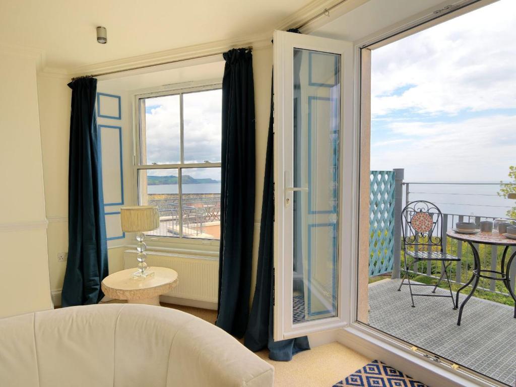 4 St Michaels House, Lyme Regis