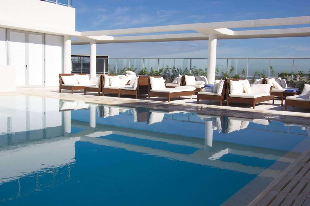 Dazzler by Wyndham Asuncion, Asunción