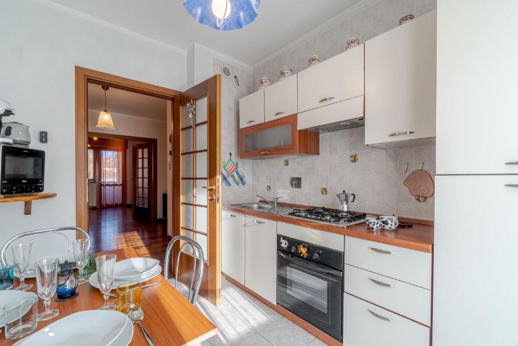 GuestHost - Crocetta Residence! Modern & Roomy Flat - 5